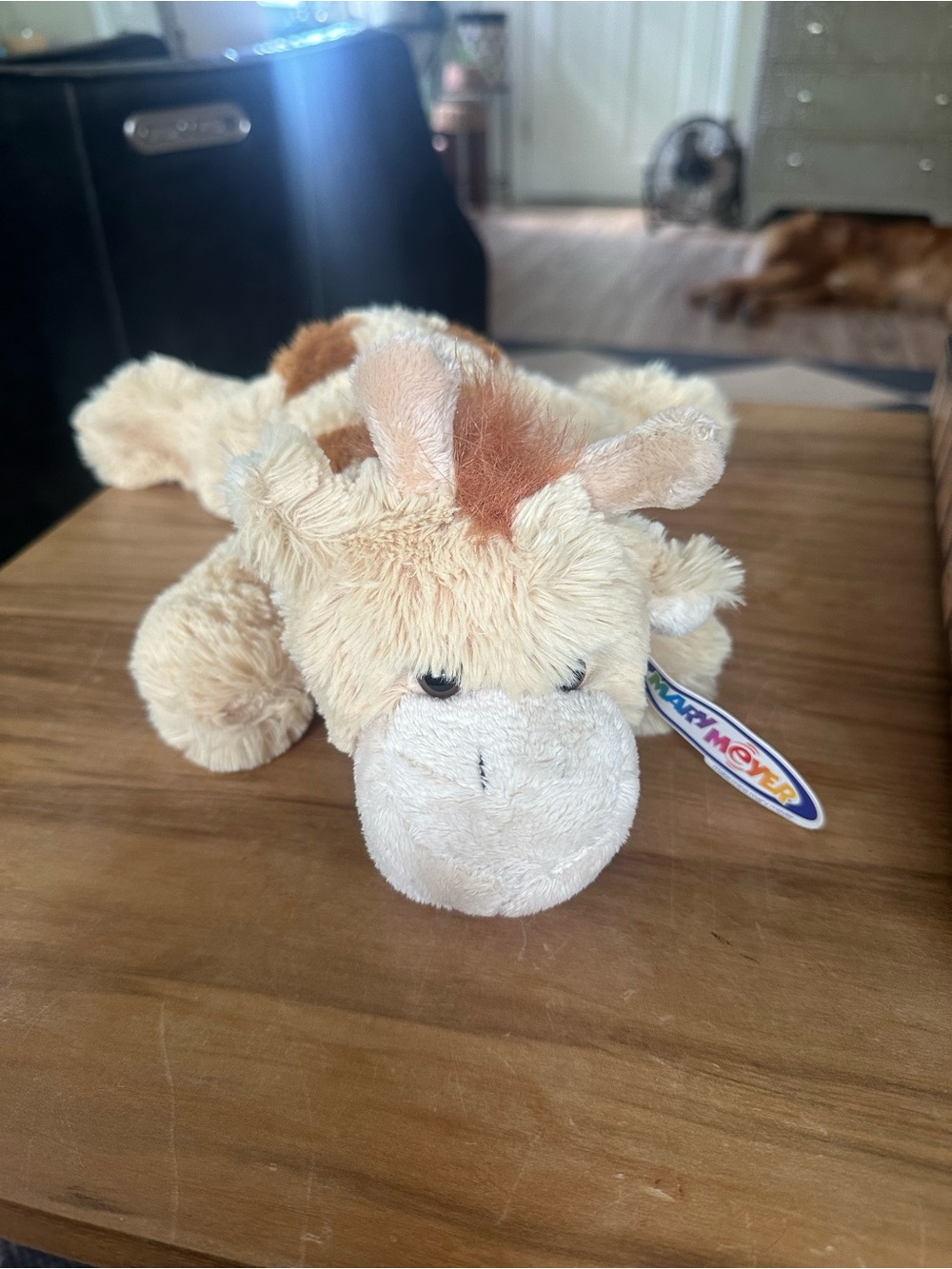 Mary Meyer Plush Y2K flip flop Giraffe Toy - Cream and Tan like new 15”